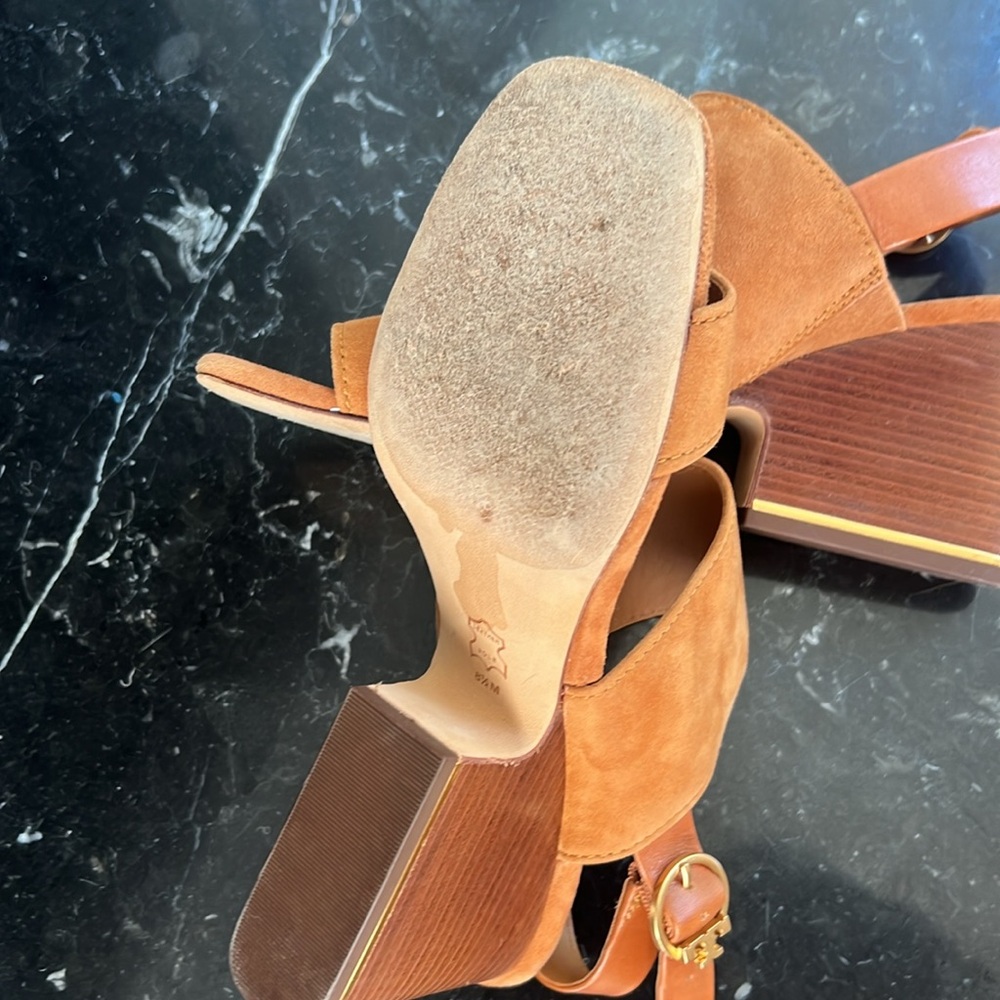 Tory Burch Sandal - Picture 7 of 8